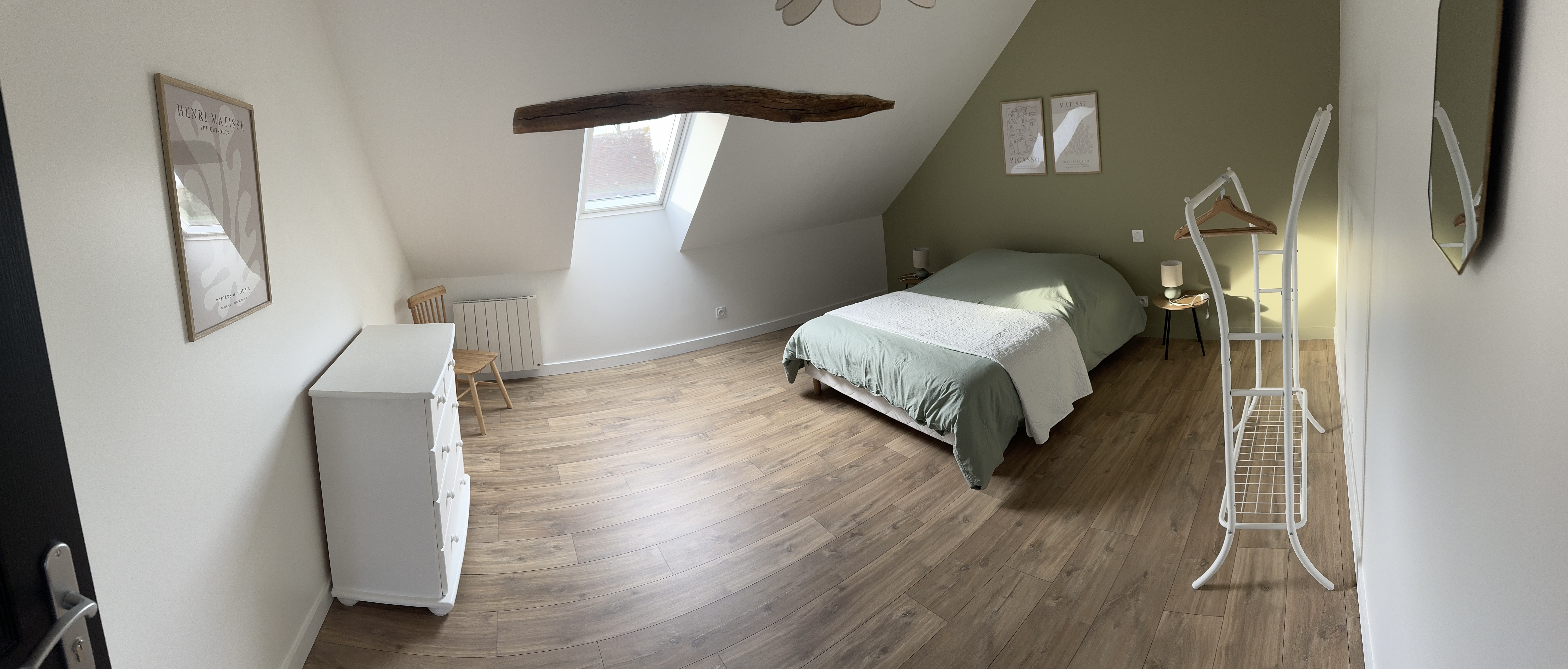 Chambre avec lit
